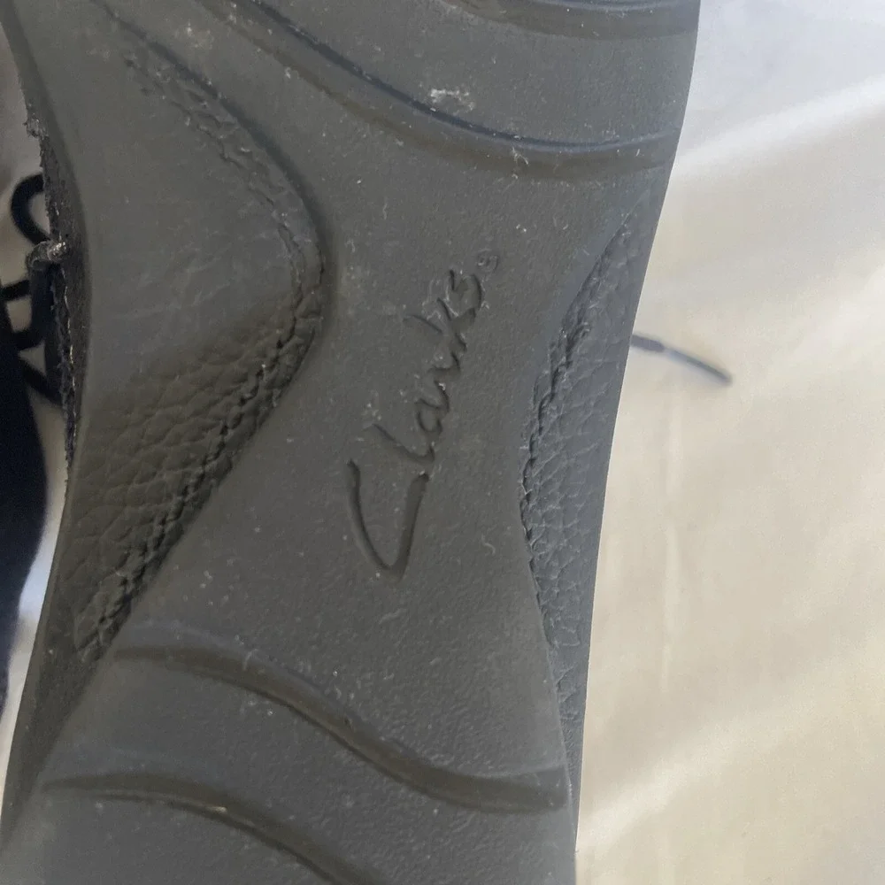Clarks Womens 15260 Chukka Lace Up Navy Blue Suede Ankle Boots Size 5M 2015‎